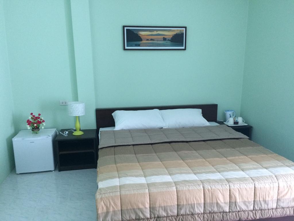 Am House Appartement Klong Muang Beach Buitenkant foto